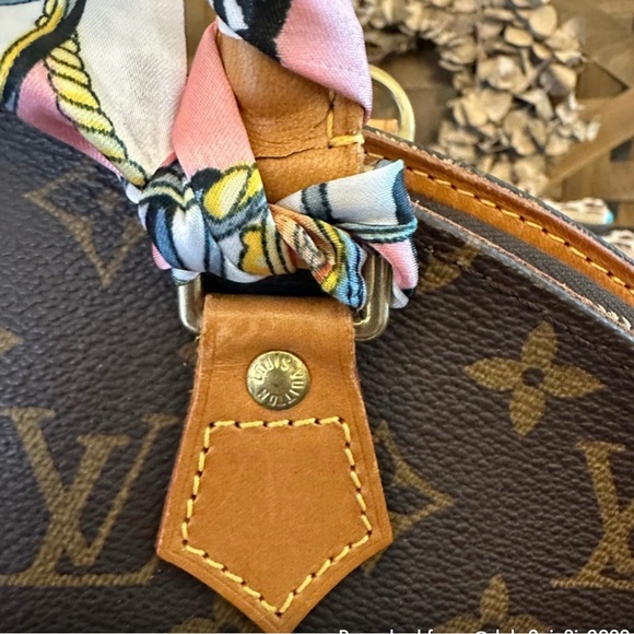 Louis Vuitton Monogram Ellipse MM( only for 24 hrs ) - Picture 13 of 16